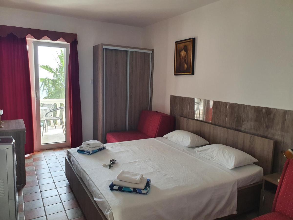Vila Vito Apartment Dobra Voda Exterior photo